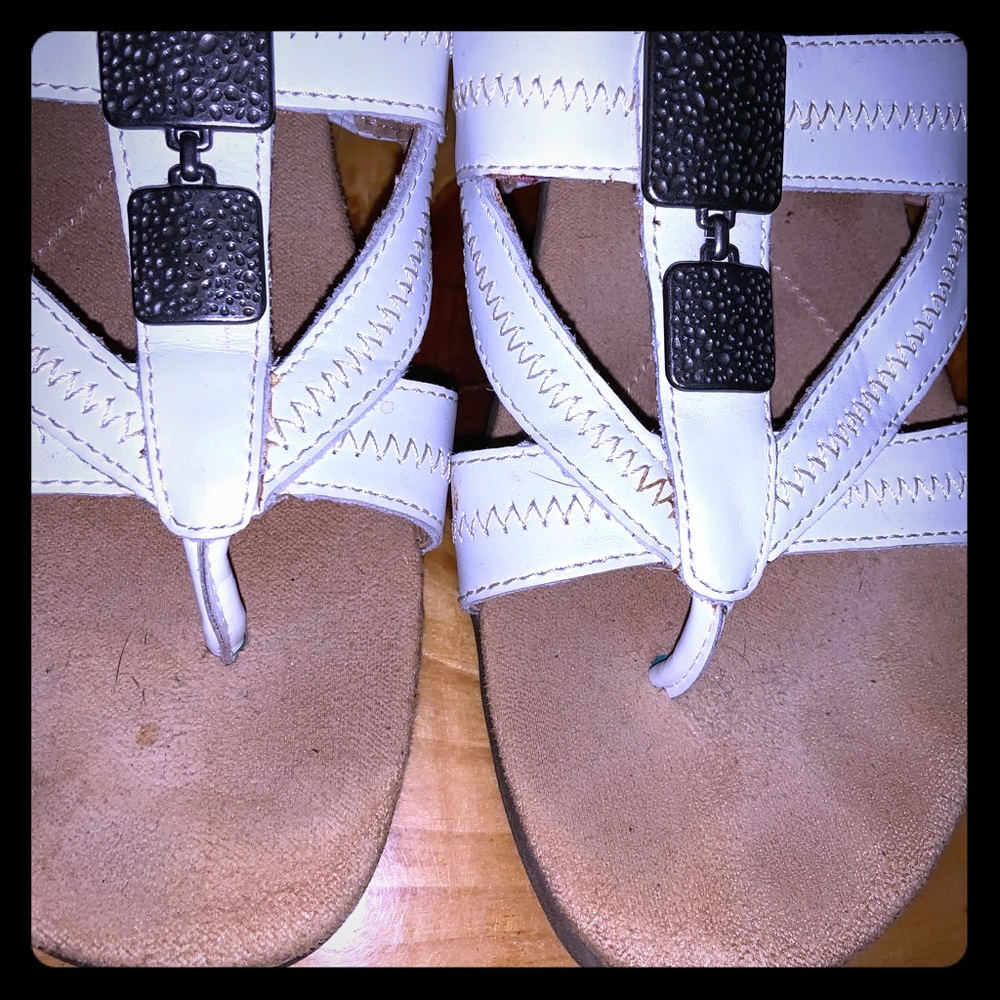 **Naturalizer SANDALS**